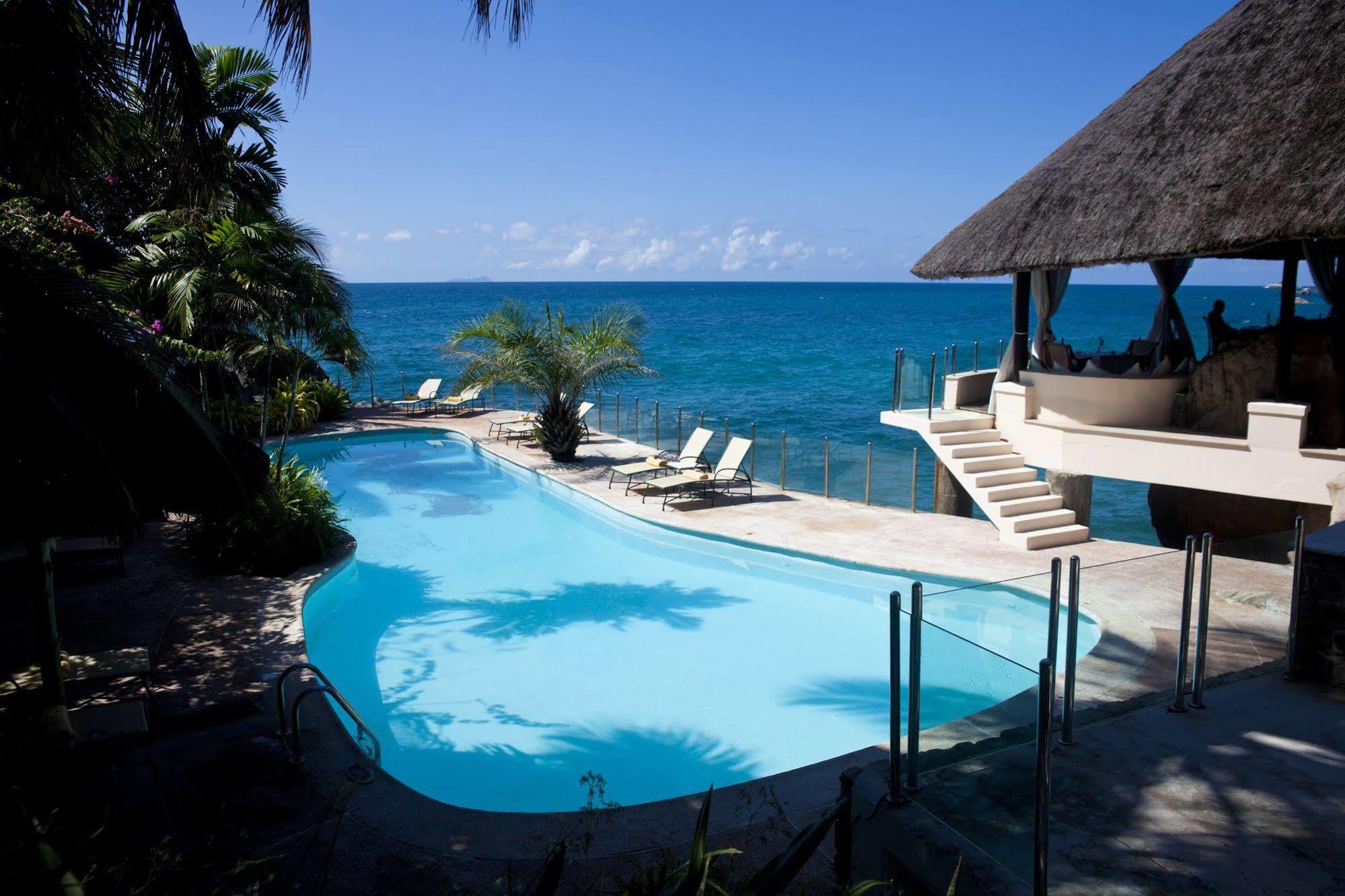Sunset Beach Hotel Glacis  Buitenkant foto