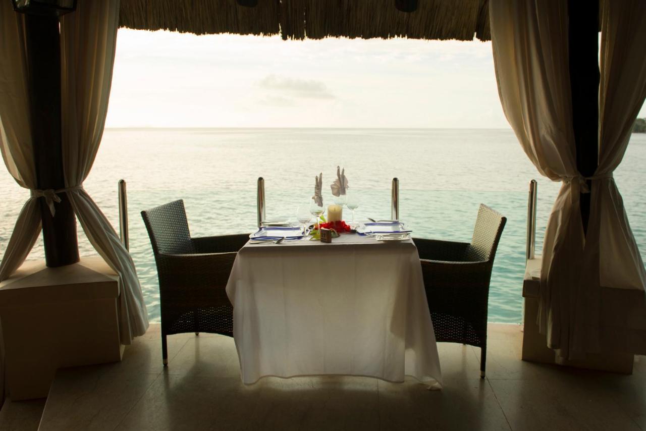 Sunset Beach Hotel Glacis  Buitenkant foto