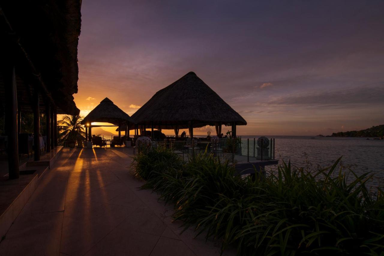 Sunset Beach Hotel Glacis  Buitenkant foto